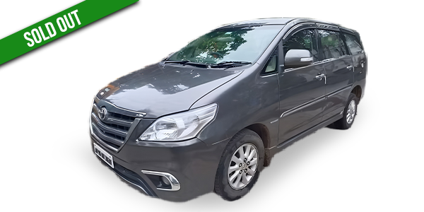Toyota-Innova-V